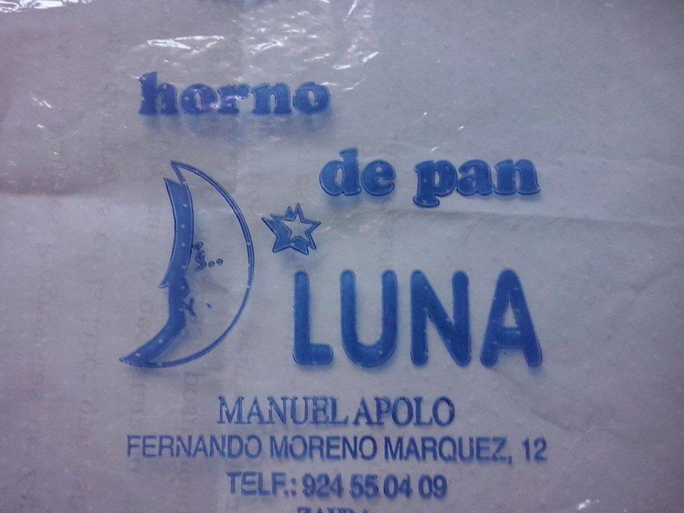 Horno de Pan LUNA, Zafra, dona 60 docenas de huevos que entregaremos, en el reparto de hoy, en nuestro comedor social. MUCHAS GRACIAS