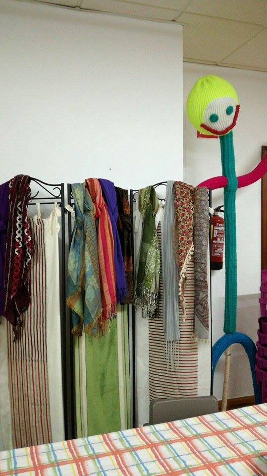 27 mercadillo de ropa y artesanía