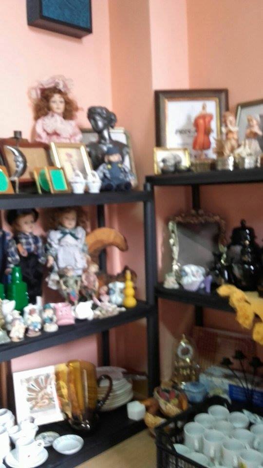 27 mercadillo de ropa y artesanía