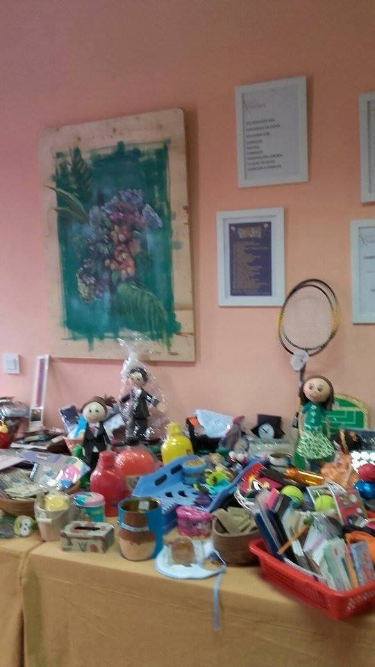 27 mercadillo de ropa y artesanía