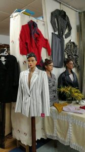 27 mercadillo de ropa y artesanía
