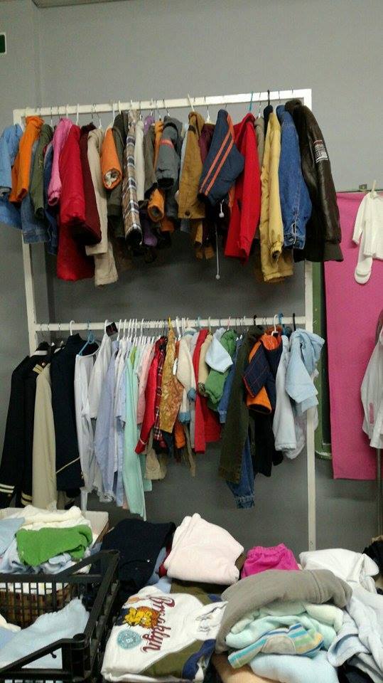 27 mercadillo de ropa y artesanía