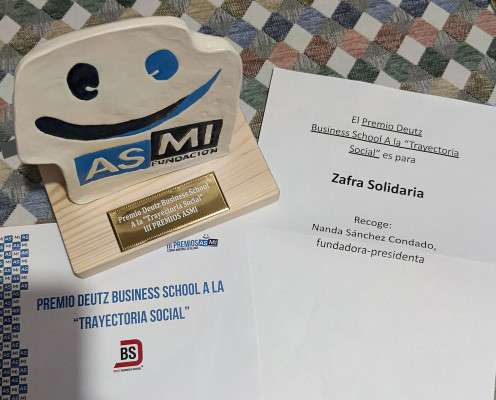 Premio Deutz Business School a la Trayectoria Social entregado a Zafra Solidaria en la III Gala de los Premios ASMI – Esdras Martínez Sevillano